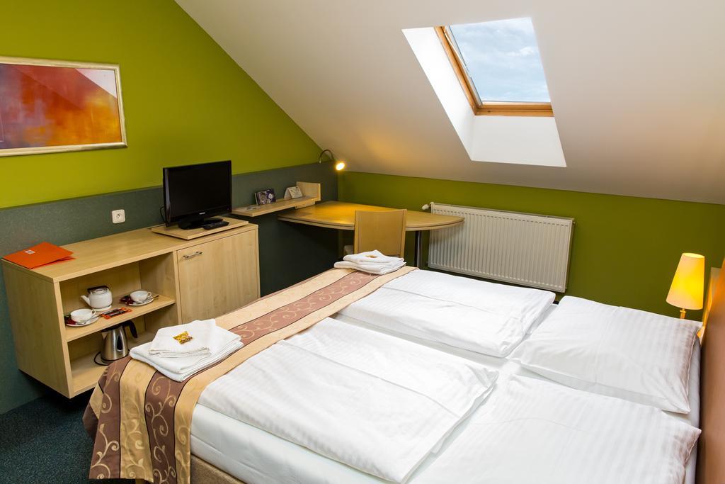 Hotel Rieger Garni Jičín المظهر الخارجي الصورة
